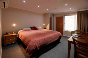 Hotels in North Moonta